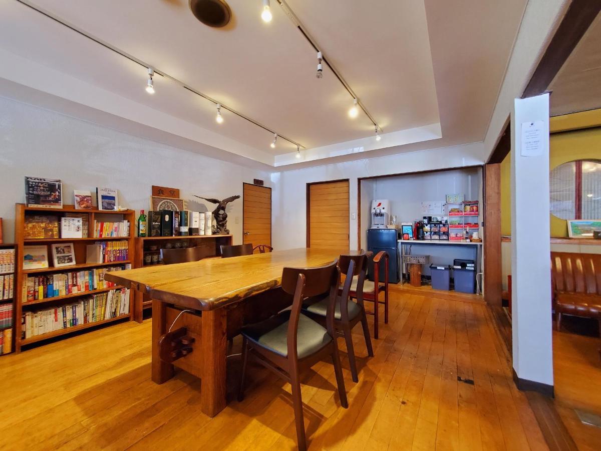 柏屋旅館＜シェアハウス&ゲストハウス＞ Saku Buitenkant foto