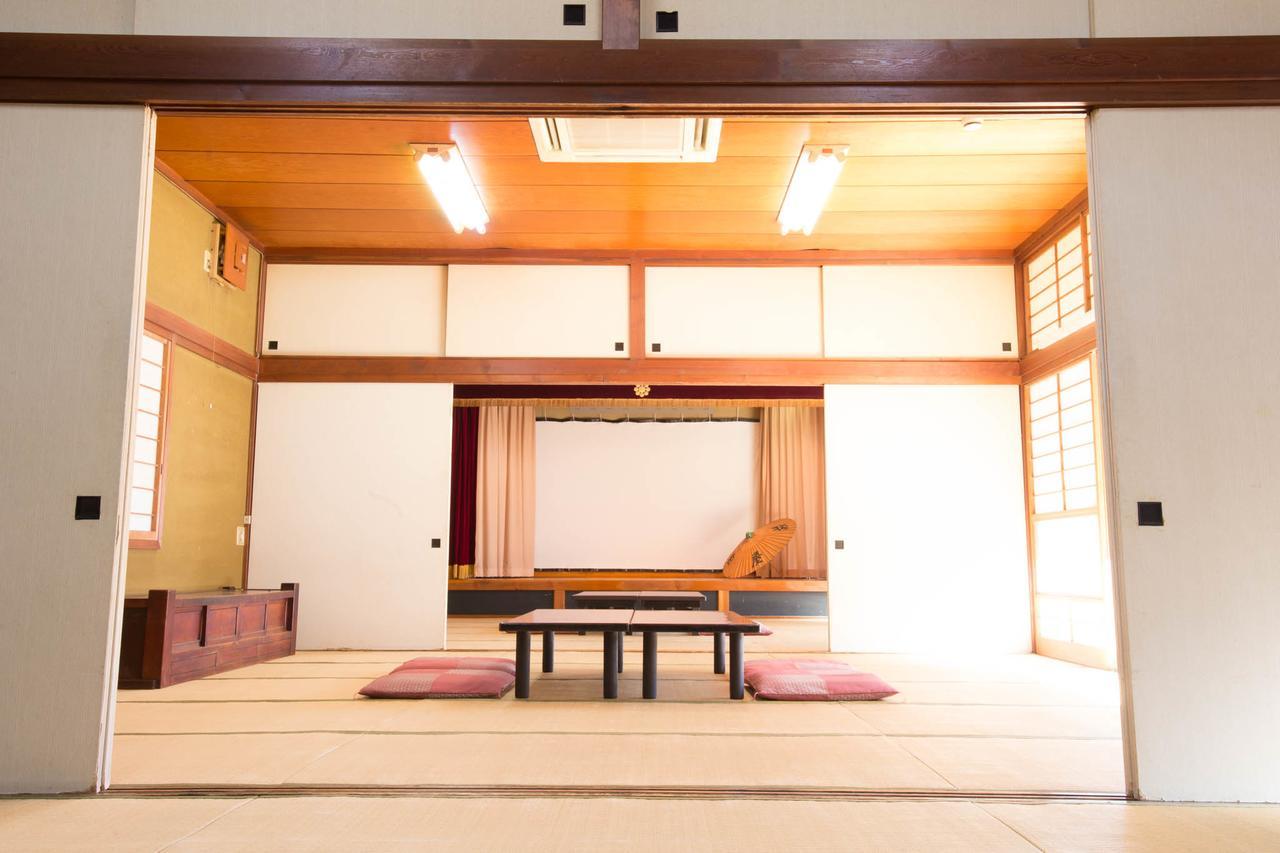 柏屋旅館＜シェアハウス&ゲストハウス＞ Saku Buitenkant foto