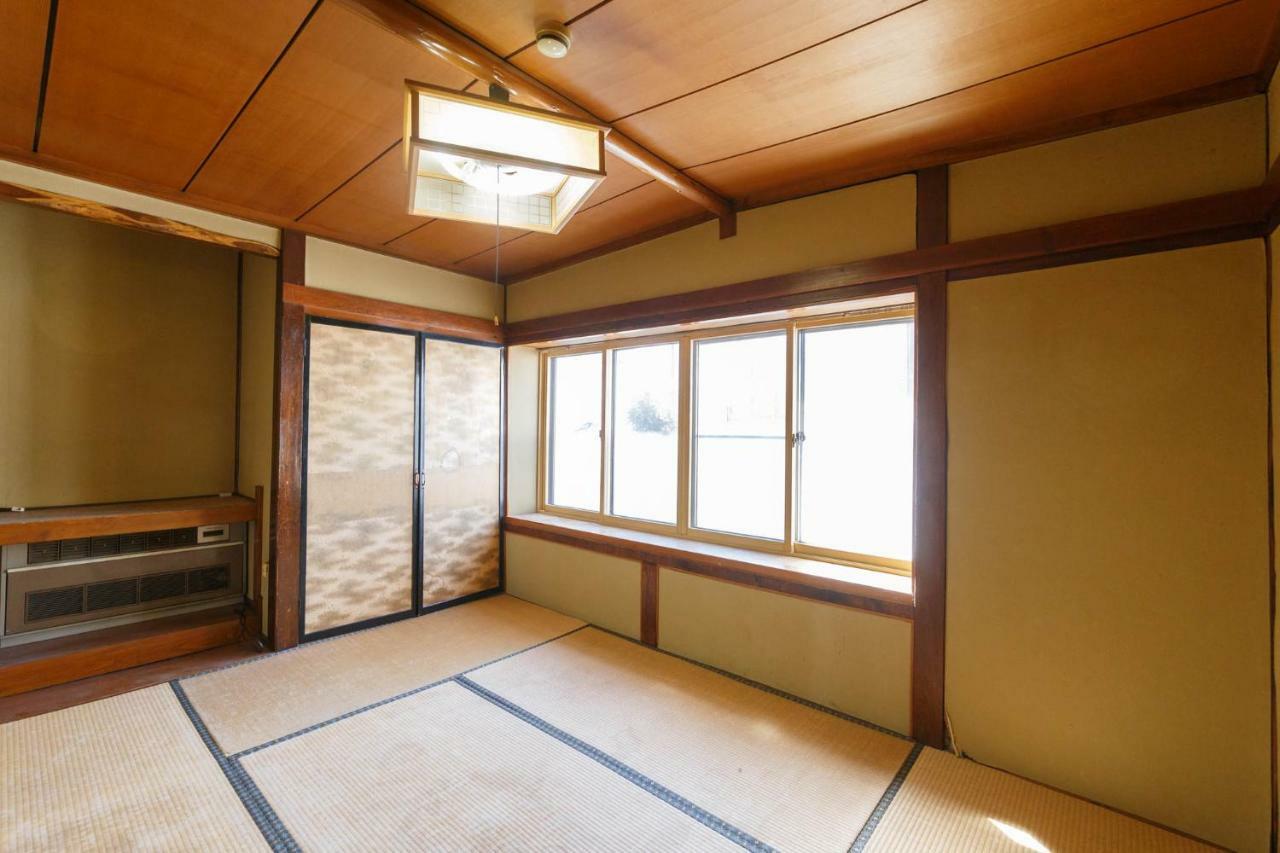 柏屋旅館＜シェアハウス&ゲストハウス＞ Saku Buitenkant foto